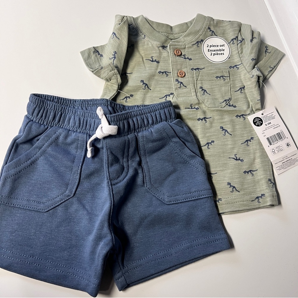 ❌ SOLD ❌ 3/$20 baby boy 0-3m
